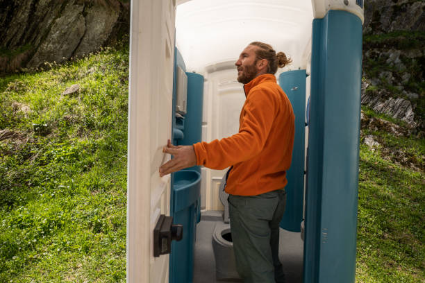 Best Porta potty delivery and setup  in Hallowell, ME