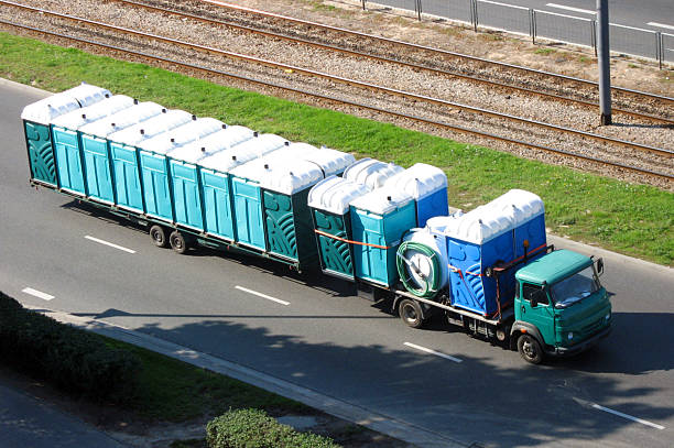 Best Porta potty rental near me  in Hallowell, ME